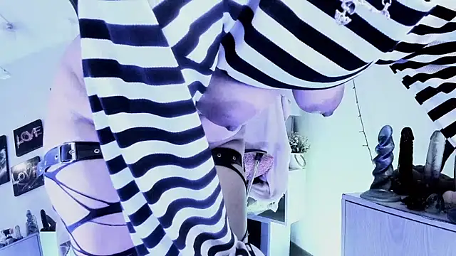 kuromi69 online show from 21, 2, 2026