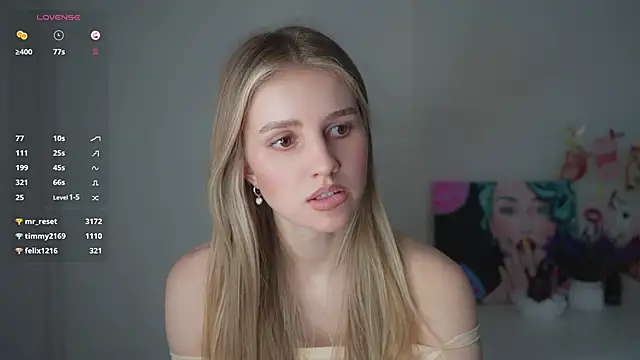 Fluffy-Angel online show from 30, 1, 2025