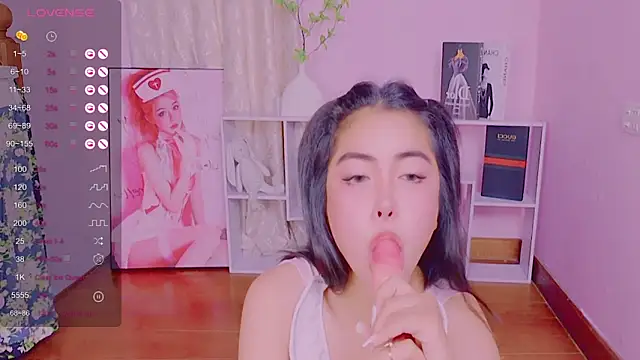 Snapshot of SexualStruggle chatting on 1, 10, 2025 SexualStruggle online show from 1, 10, 2025