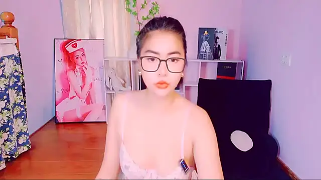 Snapshot of SexualStruggle chatting on 5, 10, 2025 SexualStruggle online show from 5, 10, 2025