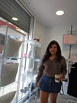 GatitaXD27 online show from 19, 11, 2025