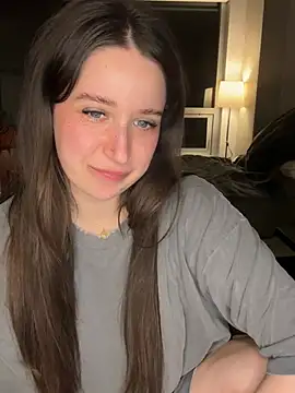 Snapshot of nerdynina chatting on 3, 6, 2026 nerdynina online show from 3, 6, 2026