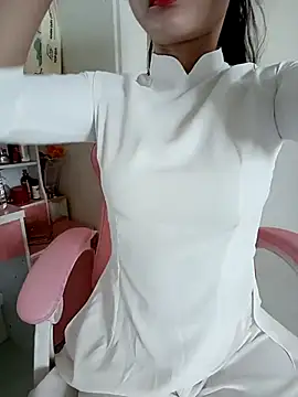 Snapshot of ___Erin___ chatting on 20, 2, 2025 Erin online show from 20, 2, 2025
