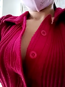 Snapshot of ___Erin___ chatting on 28, 2, 2025 Erin online show from 28, 2, 2025