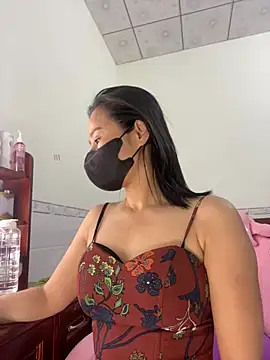    Erin    online show from 8, 4, 2026