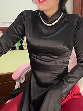 Snapshot of ___Erin___ chatting on 16, 6, 2026 Erin online show from 16, 6, 2026