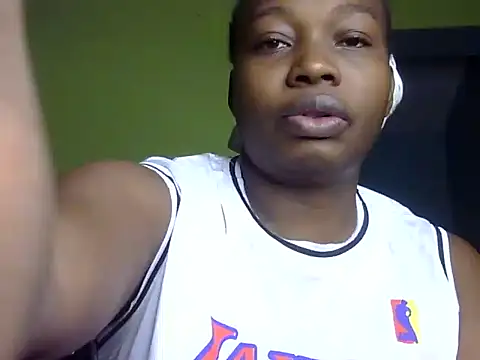 Snapshot of Horny-pretty chatting on 25, 5, 2026 Horny-pretty online show from 25, 5, 2026