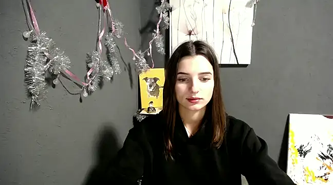 Snapshot of lady_olivia_ chatting on 18, 12, 2024 lady olivia  online show from 18, 12, 2024