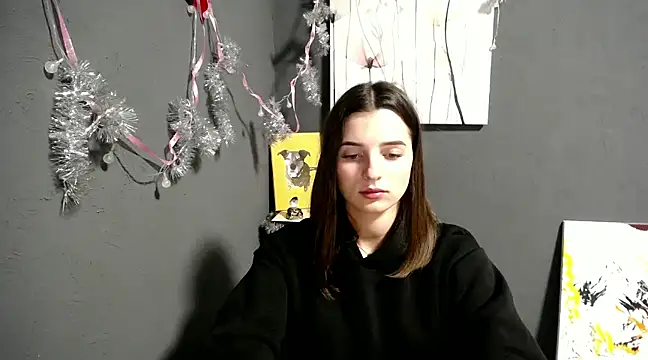 Snapshot of lady_olivia_ chatting on 18, 12, 2024 lady olivia  online show from 18, 12, 2024