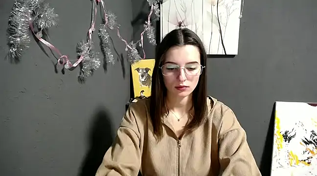 Snapshot of lady_olivia_ chatting on 20, 12, 2024 lady olivia  online show from 20, 12, 2024