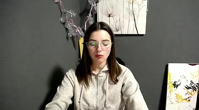 Snapshot of lady_olivia_ chatting on 23, 12, 2024 lady olivia  online show from 23, 12, 2024