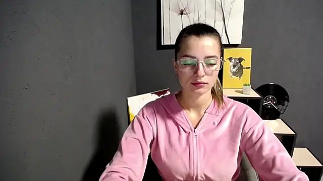 Snapshot of lady_olivia_ chatting on 16, 9, 2025 lady olivia  online show from 16, 9, 2025