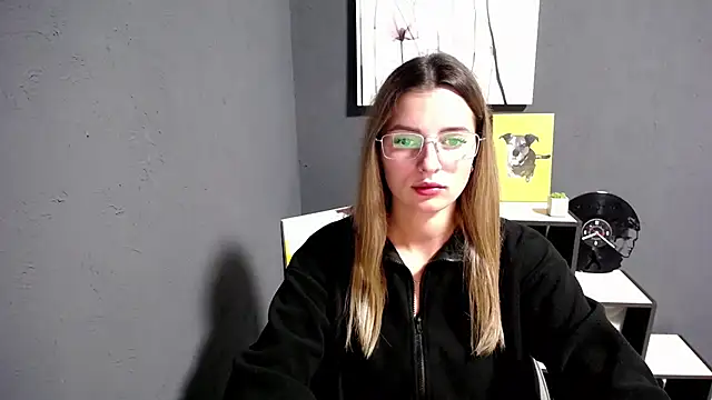 Snapshot of lady_olivia_ chatting on 24, 9, 2025 lady olivia  online show from 24, 9, 2025