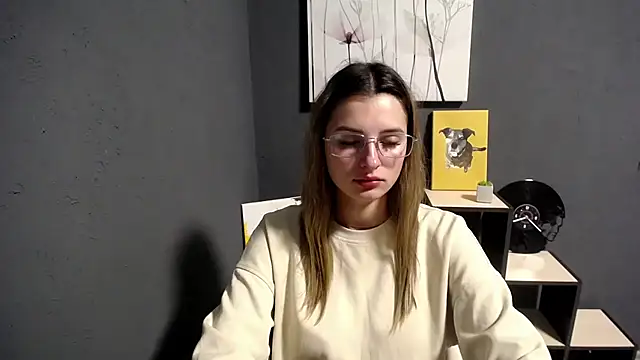 Snapshot of lady_olivia_ chatting on 1, 10, 2025 lady olivia  online show from 1, 10, 2025
