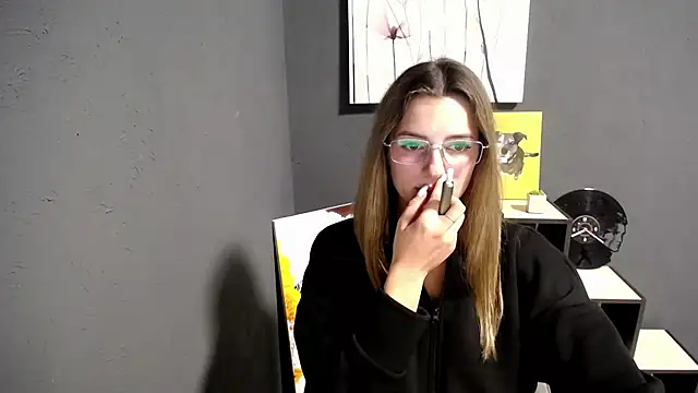 Snapshot of lady_olivia_ chatting on 2, 10, 2025 lady olivia  online show from 2, 10, 2025