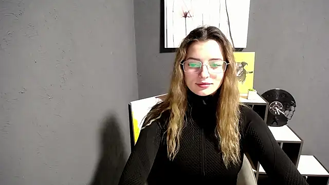 lady olivia  online show from 30, 10, 2025