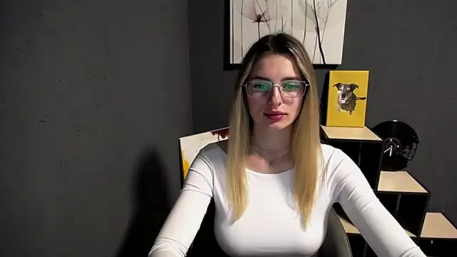 Snapshot of lady_olivia_ chatting on 9, 5, 2026 lady olivia online show from 9, 5, 2026