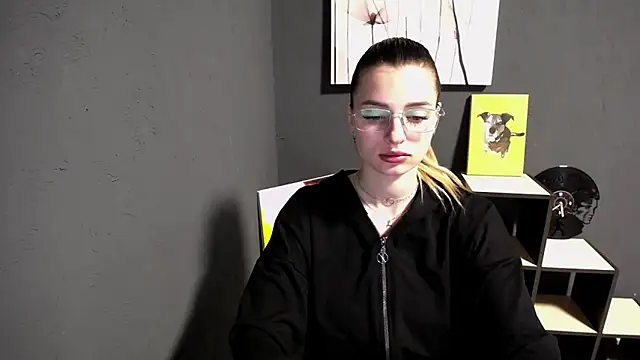 Snapshot of lady_olivia_ chatting on 21, 5, 2026 lady olivia online show from 21, 5, 2026