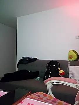 azumiichan online show from 13, 1, 2026