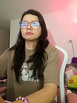 azumiichan online show from 17, 2, 2026