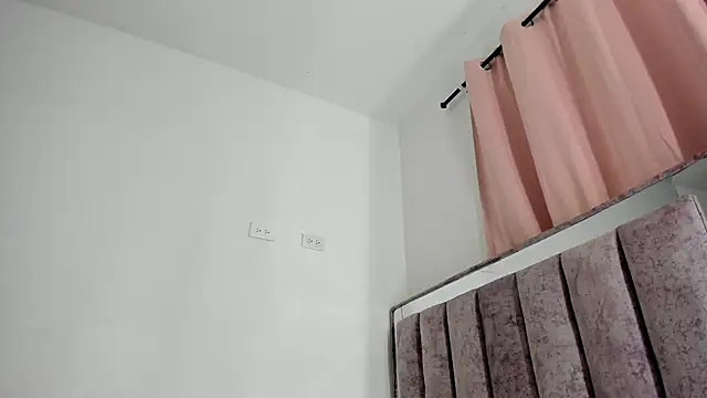 Snapshot of jessimegansexi chatting on 24, 1, 2025 jessimegansexi online show from 24, 1, 2025