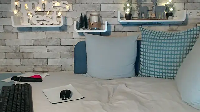 DirtyTina online show from 2, 12, 2024