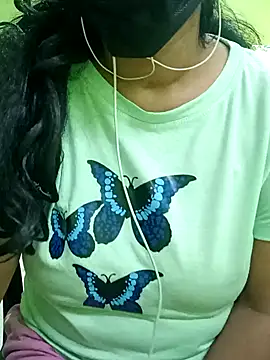 Snapshot of Aishu-tamil09 chatting on 19, 12, 2024 Aishu-tamil09 online show from 19, 12, 2024