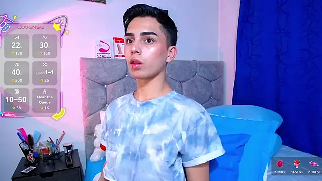 OwenBluee online show from 11, 11, 2025