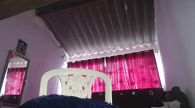 Zafiro subversiva online show from 17, 2, 2025