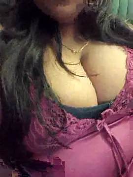 Snapshot of bigboobyrush chatting on 19, 2, 2026 bigboobyrush online show from 19, 2, 2026