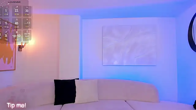 KatieStonne online show from 6, 2, 2026