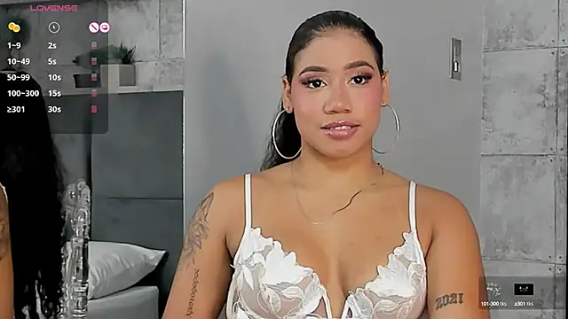 Snapshot of Salome_Diaz_ chatting on 30, 1, 2025 Salome Diaz  online show from 30, 1, 2025