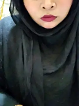 Snapshot of Indian-Nazia chatting on 18, 4, 2026 Indian-Nazia online show from 18, 4, 2026