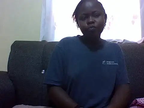 Snapshot of Sweetcecie01 chatting on 12, 2, 2026 Sweetcecie01 online show from 12, 2, 2026