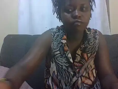 Snapshot of Sweetcecie01 chatting on 28, 2, 2026 Sweetcecie01 online show from 28, 2, 2026