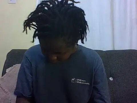 Snapshot of Sweetcecie01 chatting on 11, 3, 2026 Sweetcecie01 online show from 11, 3, 2026