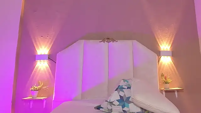 Juliette  3 online show from 12, 2, 2026