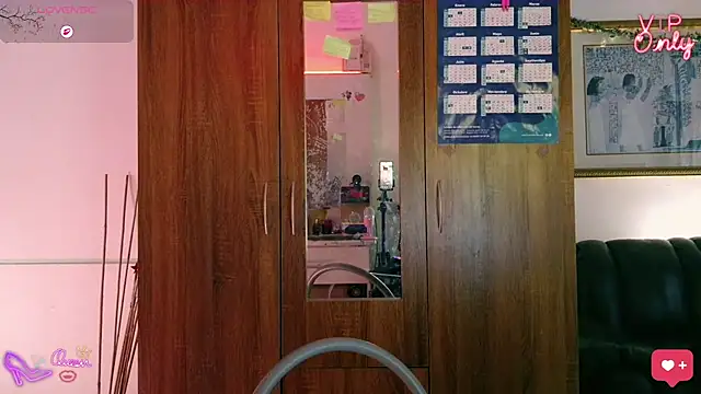 LauGrayJ online show from 16, 3, 2026