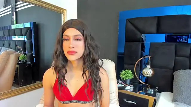 Snapshot of _cat_18 chatting on 5, 1, 2025  cat 18 online show from 5, 1, 2025