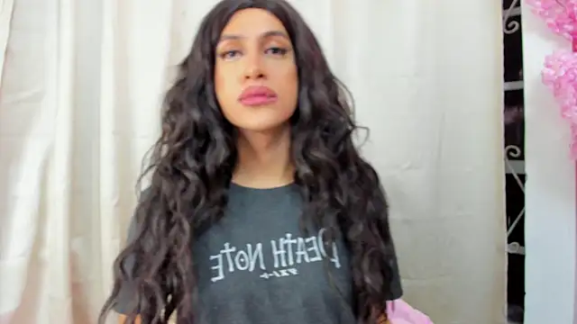 Snapshot of _cat_18 chatting on 21, 2, 2025  cat 18 online show from 21, 2, 2025