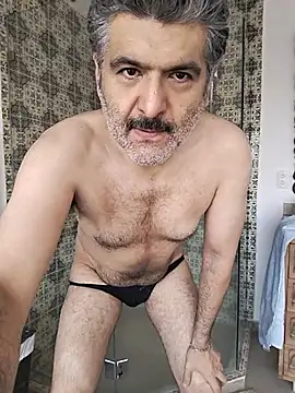 Snapshot of BushBator chatting on 21, 7, 2026 BushBator online show from 21, 7, 2026