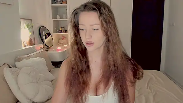 Snapshot of aveme_melissa chatting on 28, 5, 2026 aveme melissa online show from 28, 5, 2026