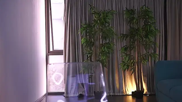 Snapshot of MissKiarra chatting on 13, 2, 2025 MissKiarra online show from 13, 2, 2025