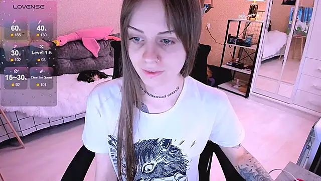 NaniMoore online show from 10, 1, 2025