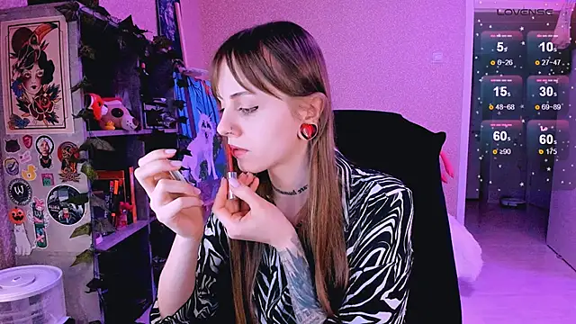 NaniMoore online show from 12, 2, 2025