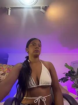 Snapshot of JANYLOVE__ chatting on 30, 4, 2026 JANYLOVE online show from 30, 4, 2026
