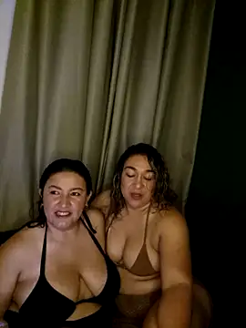 Snapshot of kitty_84 chatting on 19, 5, 2026 kitty 84 online show from 19, 5, 2026