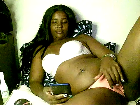 Snapshot of lavishh_linds chatting on 10, 1, 2025 lavishh linds online show from 10, 1, 2025