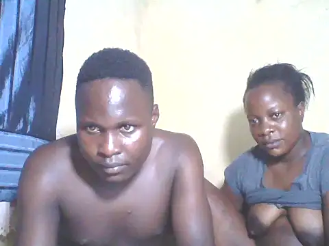 Snapshot of Dark_Queenchocolate chatting on 13, 9, 2025 Dark Queenchocolate online show from 13, 9, 2025