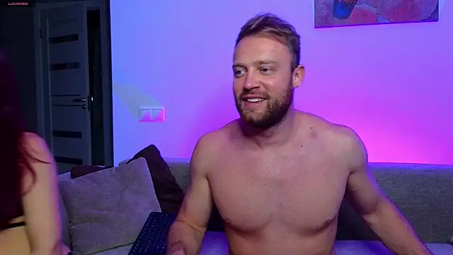 MaxMia online show from 6, 12, 2024